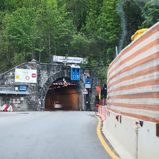 Dopo 7 giorni di disagi, riaperto dalle 19 il tunnel di Tenda: sospiro di sollievo per chi si muove verso il Piemonte