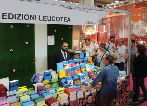 Anche quest’anno la sanremese Edizioni Leucotea sarà al Salone del libro di Torino Anche quest’anno la sanremese Edizioni Leucotea sarà al Salone del libro di Torino