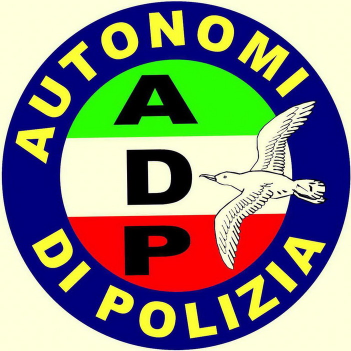 Morte dell'agente di Polizia ieri a Ventimiglia: il sindacato Adp stigmatizza le scelte del Tg1 Morte dell'agente di Polizia ieri a Ventimiglia: il sindacato Adp stigmatizza le scelte del Tg1