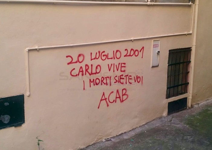 La scritta in via San Bernardo