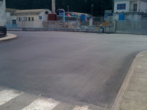 Imperia: segnaletica orizzontale mancante, appello di lettore all'assessore Gagliano