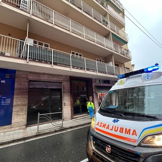 Sanremo: fumo da un appartamento di via Volta, mobilitazione di soccorsi ma nessun ferito (Foto)
