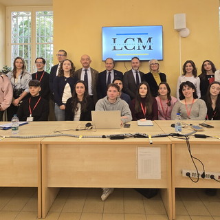 Simone Bilardo racconta il valore del tempo e della vita nel bestseller “Vivo più che mai” Simone Bilardo racconta il valore del tempo e della vita nel bestseller “Vivo più che mai”