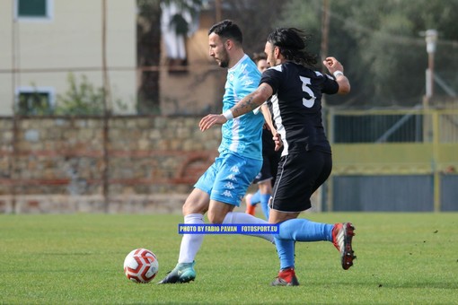 Calcio, Serie D. Borgosesia-Sanremese si giocherà in anticipo. Sempre più vicina la svolta tecnica Calcio, Serie D. Borgosesia-Sanremese si giocherà in anticipo. Sempre più vicina la svolta tecnica