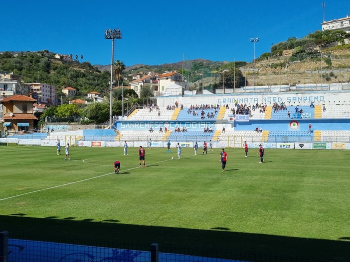 Calcio. Serie D, primo ko della Sanremese in campionato. Il Gozzano passa 2-1 al "Comunale"