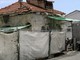Sanremo: stabile nel degrado e a rischio crollo in via San Rocco, l'allarme lanciato dai residenti (Foto)