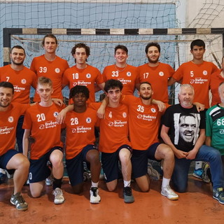 Pallamano: termina con una vittoria casalinga sul Vence la stagione della San Camillo Imperia Pallamano: termina con una vittoria casalinga sul Vence la stagione della San Camillo Imperia