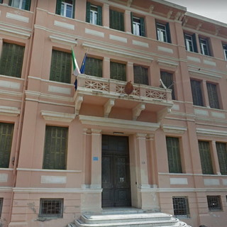 Scuole Biancheri, famiglie degli alunni preoccupate: aule allagate e sicurezza a rischio nel cantiere PNRR