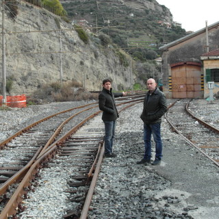 Rivoluzione parcheggi per Ventimiglia: ‘blitz’ di Confcommercio e Assessore Provinciale nelle aree ferroviarie, "Svolta epocale" Rivoluzione parcheggi per Ventimiglia: ‘blitz’ di Confcommercio e Assessore Provinciale nelle aree ferroviarie, "Svolta epocale"