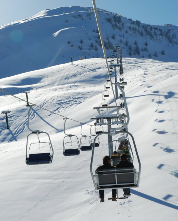 Monesi: manca la neve, non sarà possibile sciare ma fare escursioni Monesi: manca la neve, non sarà possibile sciare ma fare escursioni