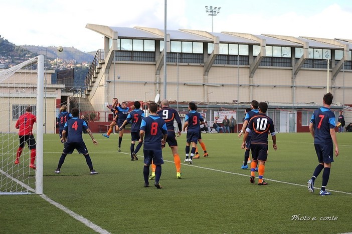 Calcio, Prima Categoria. Sanstevese, ecco la classe di Michael La Greca: "Voglio una bella annata. Ospedaletti? Mi porto dietro un bel ricordo" Calcio, Prima Categoria. Sanstevese, ecco la classe di Michael La Greca: "Voglio una bella annata. Ospedaletti? Mi porto dietro un bel ricordo"