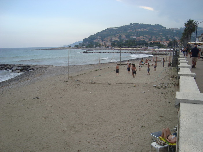 Imperia: una delle persone coinvolte nell'inchiesta 'Andalusia 2' è il presidente della società che gestisce la spiaggia comunale al Prino