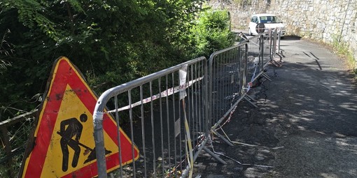 Sanremo: partiti già sabato mattina i lavori sulla frana di strada Suseneo, tempi ancora non certi per la riapertura totale Sanremo: partiti già sabato mattina i lavori sulla frana di strada Suseneo, tempi ancora non certi per la riapertura totale