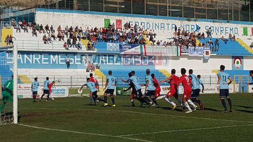 Calcio, Serie D. Tommaso Lella, è il capolavoro di Pino Fava per il mercato della Sanremese: ecco il suo profilo Calcio, Serie D. Tommaso Lella, è il capolavoro di Pino Fava per il mercato della Sanremese: ecco il suo profilo