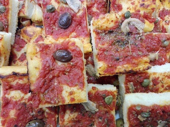 Sanremo: alle 18.30 al Moac, degustazione gratuita della sardenaira Deco presso lo stand della Confartigianato Sanremo: alle 18.30 al Moac, degustazione gratuita della sardenaira Deco presso lo stand della Confartigianato