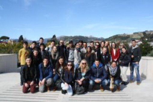 Prosegue lo scambio culturale tra gli alunni del 'Fermi Polo Montale' con i colleghi olandesi di Alkmaar Prosegue lo scambio culturale tra gli alunni del 'Fermi Polo Montale' con i colleghi olandesi di Alkmaar