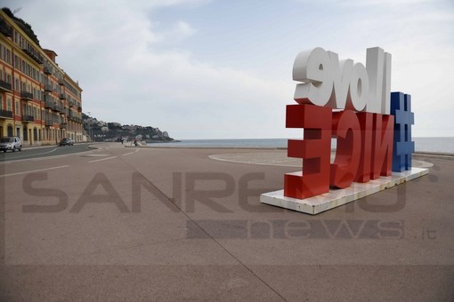 Anche la Costa Azzurra in marcia verso la normalità… o quasi: il coprifuoco rimane fino alla fine di giugno Anche la Costa Azzurra in marcia verso la normalità… o quasi: il coprifuoco rimane fino alla fine di giugno