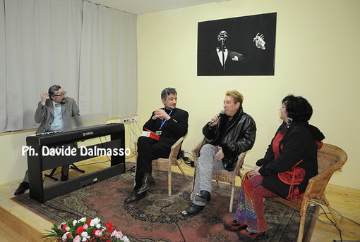 Da domenica 2 a mercoledì 5 febbraio alla Federazione Operaia torna ‘Libri & Canzonette’ rassegna di cultura musicale Da domenica 2 a mercoledì 5 febbraio alla Federazione Operaia torna ‘Libri & Canzonette’ rassegna di cultura musicale