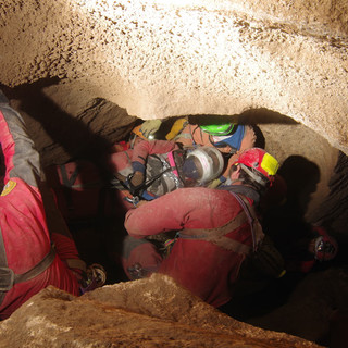 Speleologo intrappolato in Germania: anche il Soccorso Alpino ligure in azione Speleologo intrappolato in Germania: anche il Soccorso Alpino ligure in azione