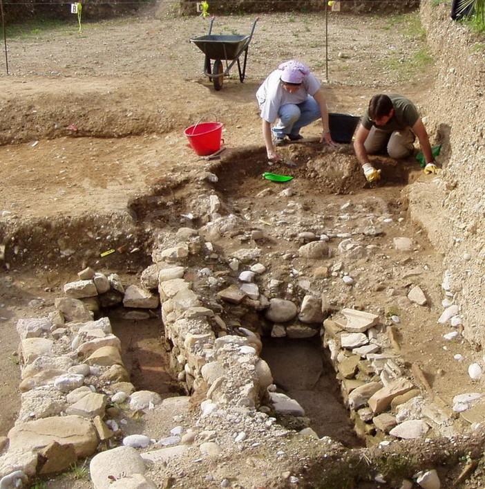 Ventimiglia: per Ferragosto l'area archeologica sarà aperta nel pomeriggio dalle 13 alle 19 Ventimiglia: per Ferragosto l'area archeologica sarà aperta nel pomeriggio dalle 13 alle 19