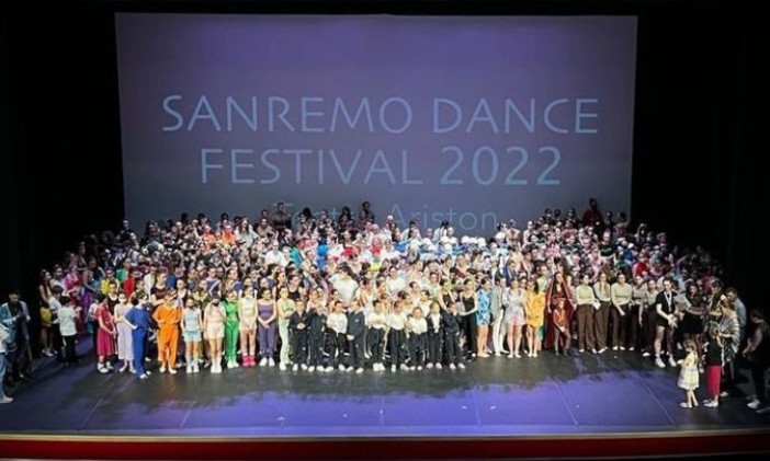 Nel prossimo fine settimana torna al Teatro Ariston il 'Sanremo Dance Festival' con 1.500 ballerini Nel prossimo fine settimana torna al Teatro Ariston il 'Sanremo Dance Festival' con 1.500 ballerini