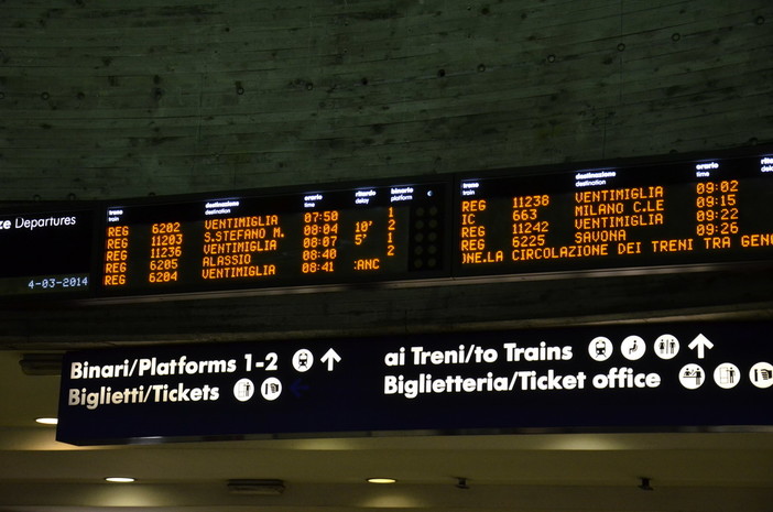 Sanremo: biglietteria automatica non funzionante in stazione, la protesta di un nostro lettore Sanremo: biglietteria automatica non funzionante in stazione, la protesta di un nostro lettore
