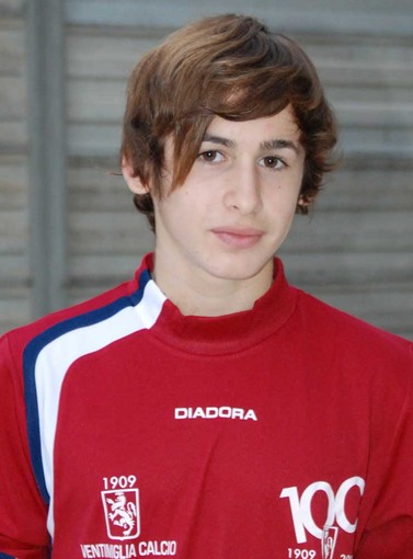 Simone Terrana con la maglia del Ventimiglia Simone Terrana con la maglia del Ventimiglia
