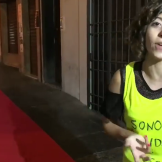 Pieve di Teco: un video ironico di una Consigliera 5 Stelle sul red carpet. "Spreco di denaro pubblico"