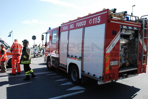 Sanremo: principio d'incendio in cucina, pronto intervento dei Vigili del Fuoco Sanremo: principio d'incendio in cucina, pronto intervento dei Vigili del Fuoco