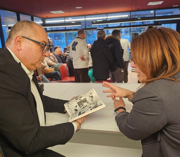 Speciale Tex a Vallecrosia, un successo l'incontro in biblioteca con Frederic Volante