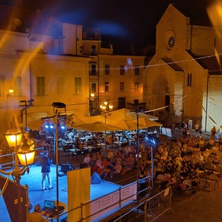 Sanremo t'inCanta: stasera appuntamento a tema 'Etere' con la rassegna in piazza San Siro Sanremo t'inCanta: stasera appuntamento a tema 'Etere' con la rassegna in piazza San Siro