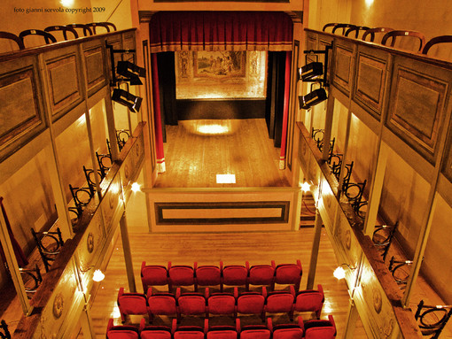 Pieve di Teco: stasera al Salvini va in scena lo spettacolo "Il cielo là su"