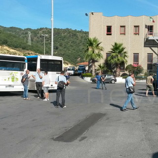 Riviera Trasporti avvia la selezione di personale per la mansione di autista di autobus Riviera Trasporti avvia la selezione di personale per la mansione di autista di autobus