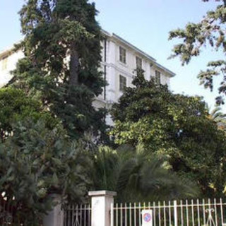 Sanremo: minaccia di morte gli agenti della Municipale, dipendente della Aimeri denunciato.