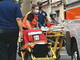 Sanremo: donna in crisi respiratoria al mercato, soccorsi del 118 e della Municipale (Foto) Sanremo: donna in crisi respiratoria al mercato, soccorsi del 118 e della Municipale (Foto)