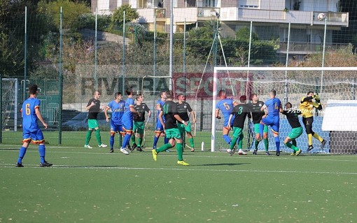Calcio, Promozione. Rocambolesca sconfitta della Sanstevese: passa 4-3 il Celle Ligure