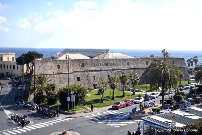 La storia di Sanremo in esposizione a Santa Tecla: da maggio a settembre la mostra ‘#turismoasanremo’ La storia di Sanremo in esposizione a Santa Tecla: da maggio a settembre la mostra ‘#turismoasanremo’