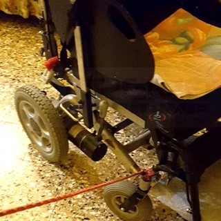 Francesco ha 25 anni ed è in attesa per ricevere una sedia a rotelle: l'appello della famiglia, l'Asl "Non abbiamo negato nulla" Francesco ha 25 anni ed è in attesa per ricevere una sedia a rotelle: l'appello della famiglia, l'Asl "Non abbiamo negato nulla"