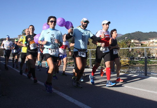 Domenica 8 dicembre la terza edizione della maratona di Sanremo, previsti sconti per chi non ha corso a Genova e Torino