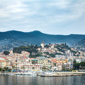 La Sanremo del futuro secondo l'Intelligenza artificiale: "Il Festival la farà brillare, mentre la città si evolverà in modo sorprendente" La Sanremo del futuro secondo l'Intelligenza artificiale: "Il Festival la farà brillare, mentre la città si evolverà in modo sorprendente"