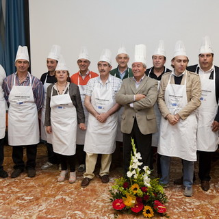 I sindaci e gli imprenditori della Valle Arroscia in cucina per imparare a collaborare