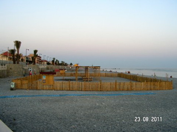 Bordighera: nuova spiaggia per cani, la risposta di un nostro lettore a Pierfranco