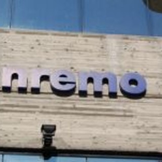 Sanremo: stazione FFSS chiusa e disagi per gli utenti, lo sfogo del lettore Claudio Sanremo: stazione FFSS chiusa e disagi per gli utenti, lo sfogo del lettore Claudio