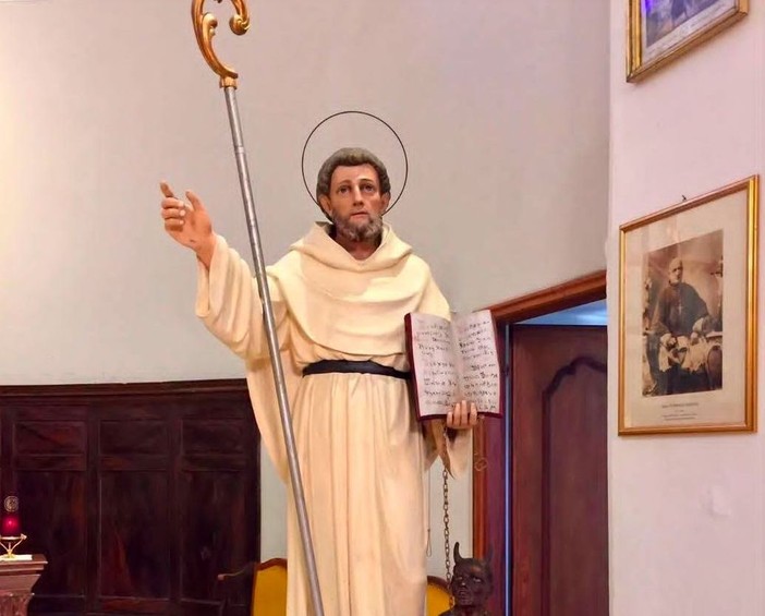 Santa messa e processione, Ventimiglia celebra San Bernardo (Foto) Santa messa e processione, Ventimiglia celebra San Bernardo (Foto)