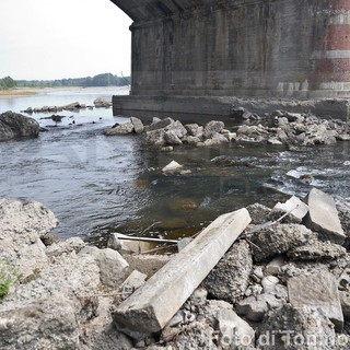 Approvato il decreto siccità: un aiuto per 300mila aziende agricole. Ogni anno si perde l’89% dell’acqua piovana