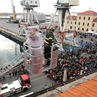 Imperia, torna “Salviamo la Befana”: solidarietà e divertimento domani pomeriggio in Calata Cuneo