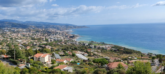 Degrado ai Tre Ponti, un nostro lettore: "Mi vergogno di essere un sanremasco" Degrado ai Tre Ponti, un nostro lettore: "Mi vergogno di essere un sanremasco"