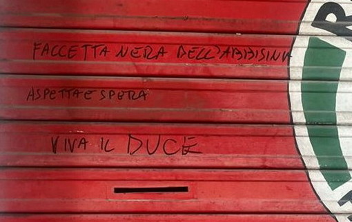 Scritte fasciste sulla sede di Rifondazione a Sanremo, la condanna di Progetto Comune e del Prc regionale Scritte fasciste sulla sede di Rifondazione a Sanremo, la condanna di Progetto Comune e del Prc regionale