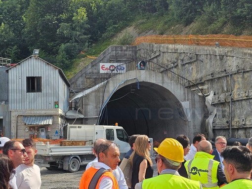 Venerdì la cerimonia per il Colle di Tenda: il vice Ministro Rixi "Arrivano 37 milioni di euro per il progetto del nuovo tunnel"