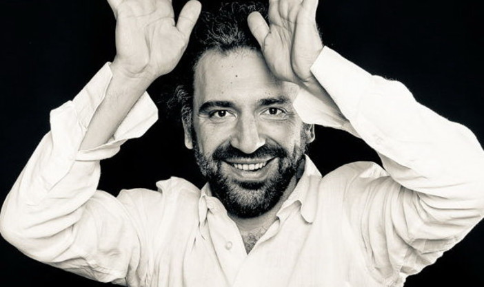 Sanremo: oggi pomeriggio ospite di Radio Onda Ligure, il musicista milanese Stefano Bollani Sanremo: oggi pomeriggio ospite di Radio Onda Ligure, il musicista milanese Stefano Bollani